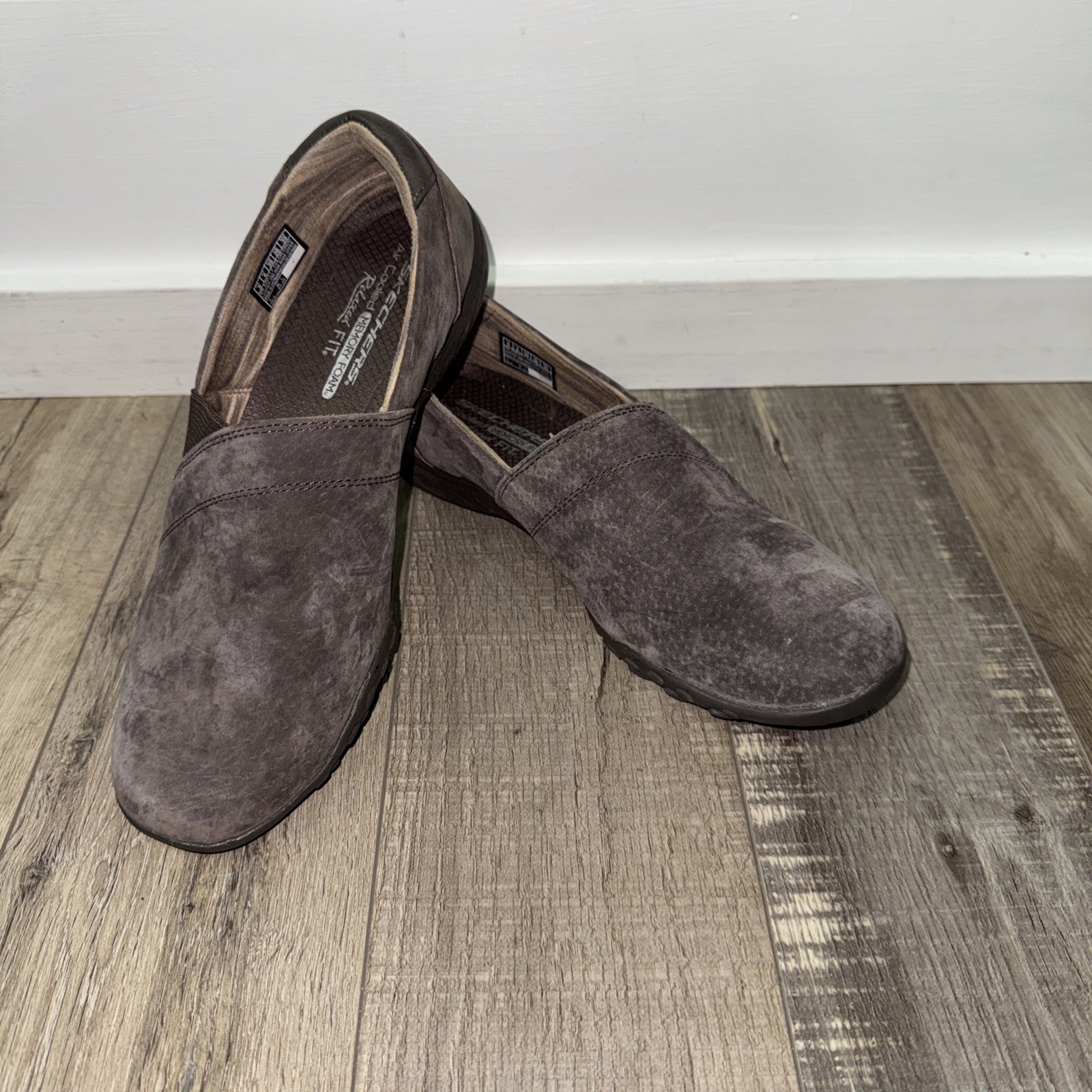 Skechers Women’s Breathe Easy Kindred Loafers Size 9 SN 100377 Color Chocolate