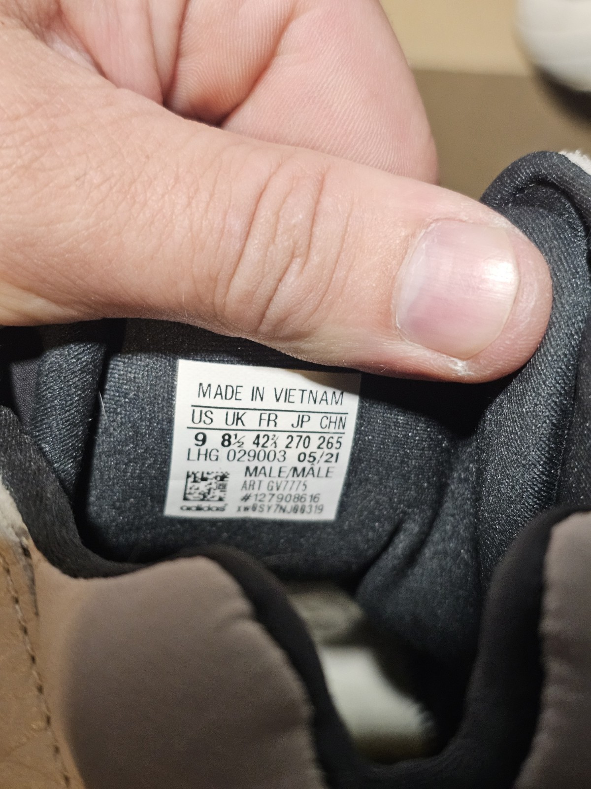 Adidas Yeezy 500 High Mist Stone GV7775 Size 9 Beige Taupe With Box