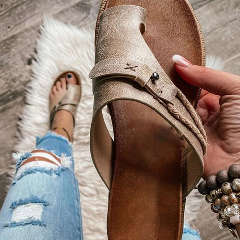 Women’s Retro Orthopedic Sandals Bunion Correction Slippers Toe Rings Flat Shoes