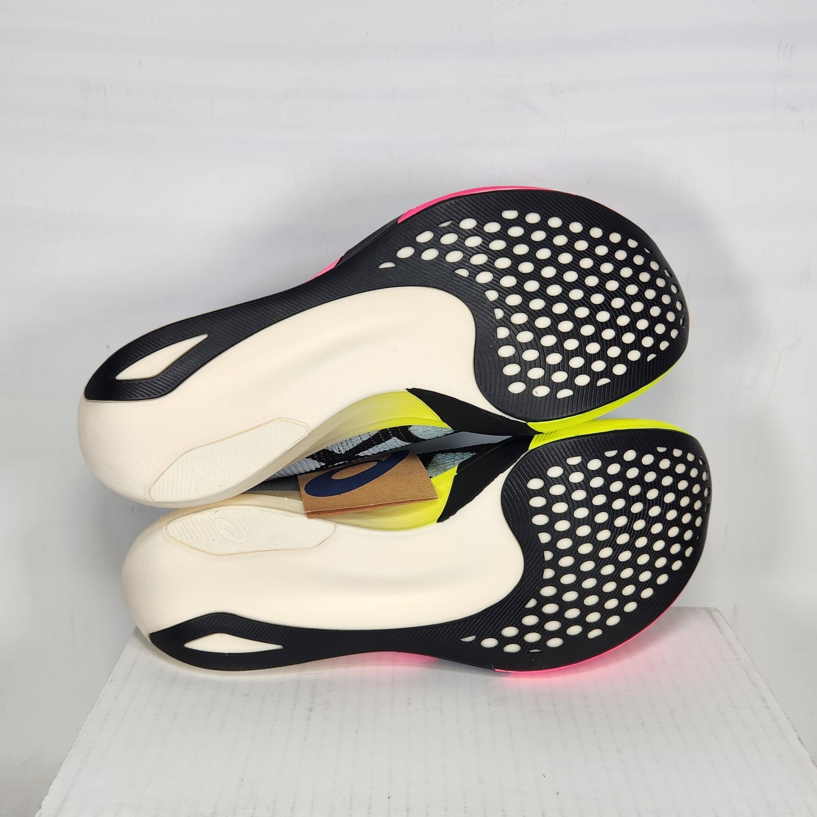 Size 6.5 Men / 8 Wom – ASICS MetaSpeed Edge Paris – Light Blue / Black / Pink