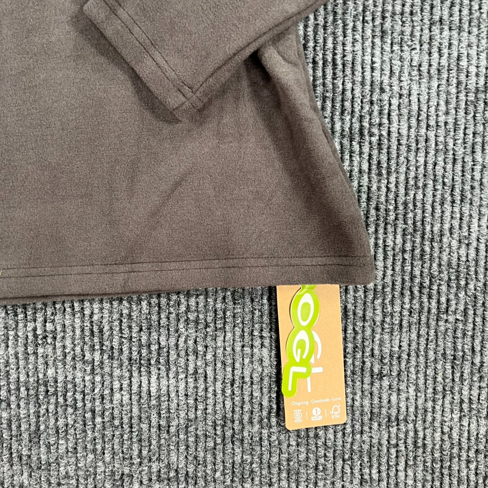 OGL Sweatshirt Womens Medium Gray Built in Bra Long Sleeve Crew New