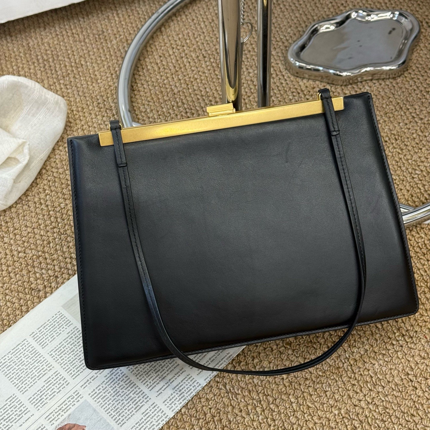 Celine Classic Clasp Shoulder Bag Black Leather Gold Hardware Duty Paid