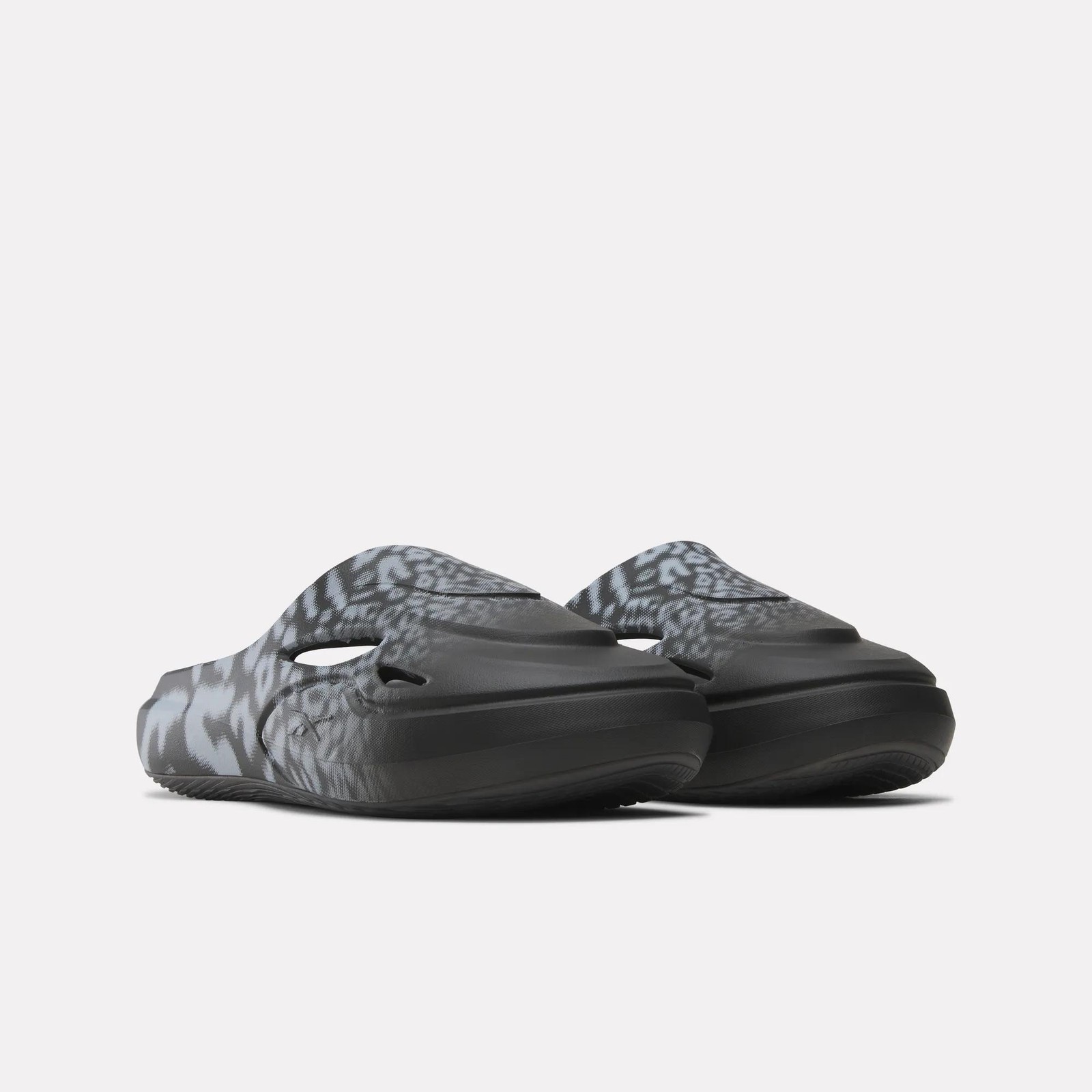 Reebok DMX Recovery Mules