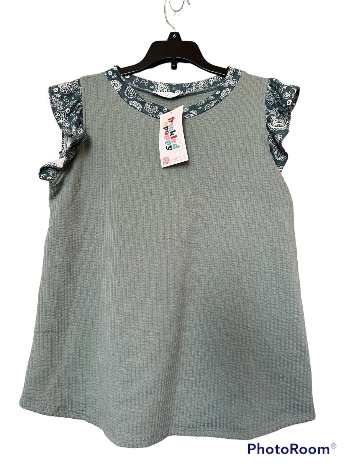 NWT Ces Femme textured tank with paisley ruffle sleeve Small