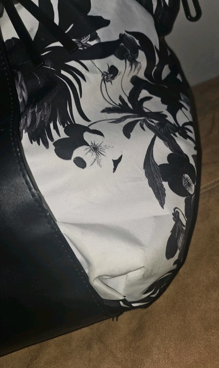Lululemon Carry Me Om Tote Black White Floral Gym Bag **No Strap** Large -Rare