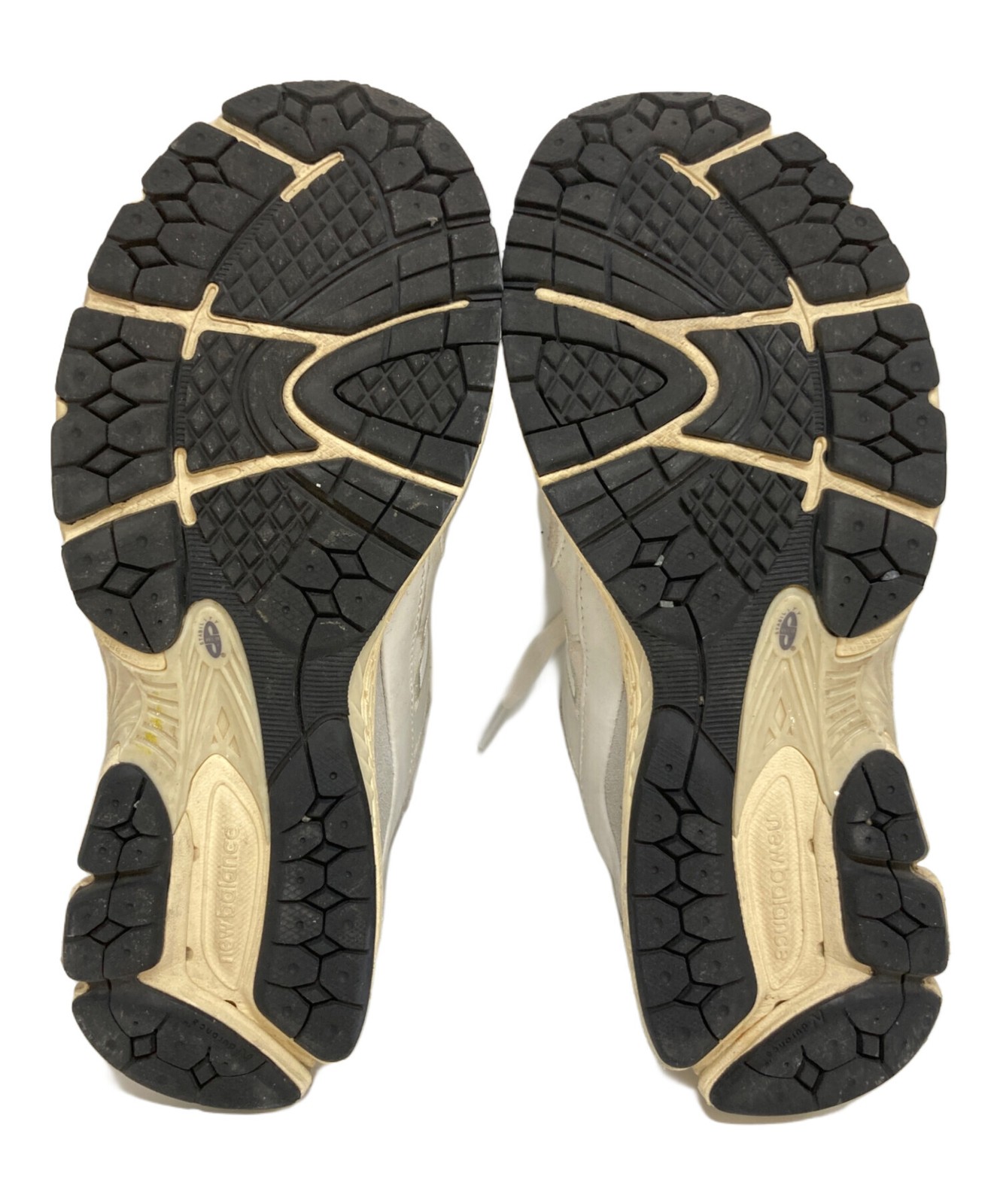 New Balance Low Cut Sneakers BG124