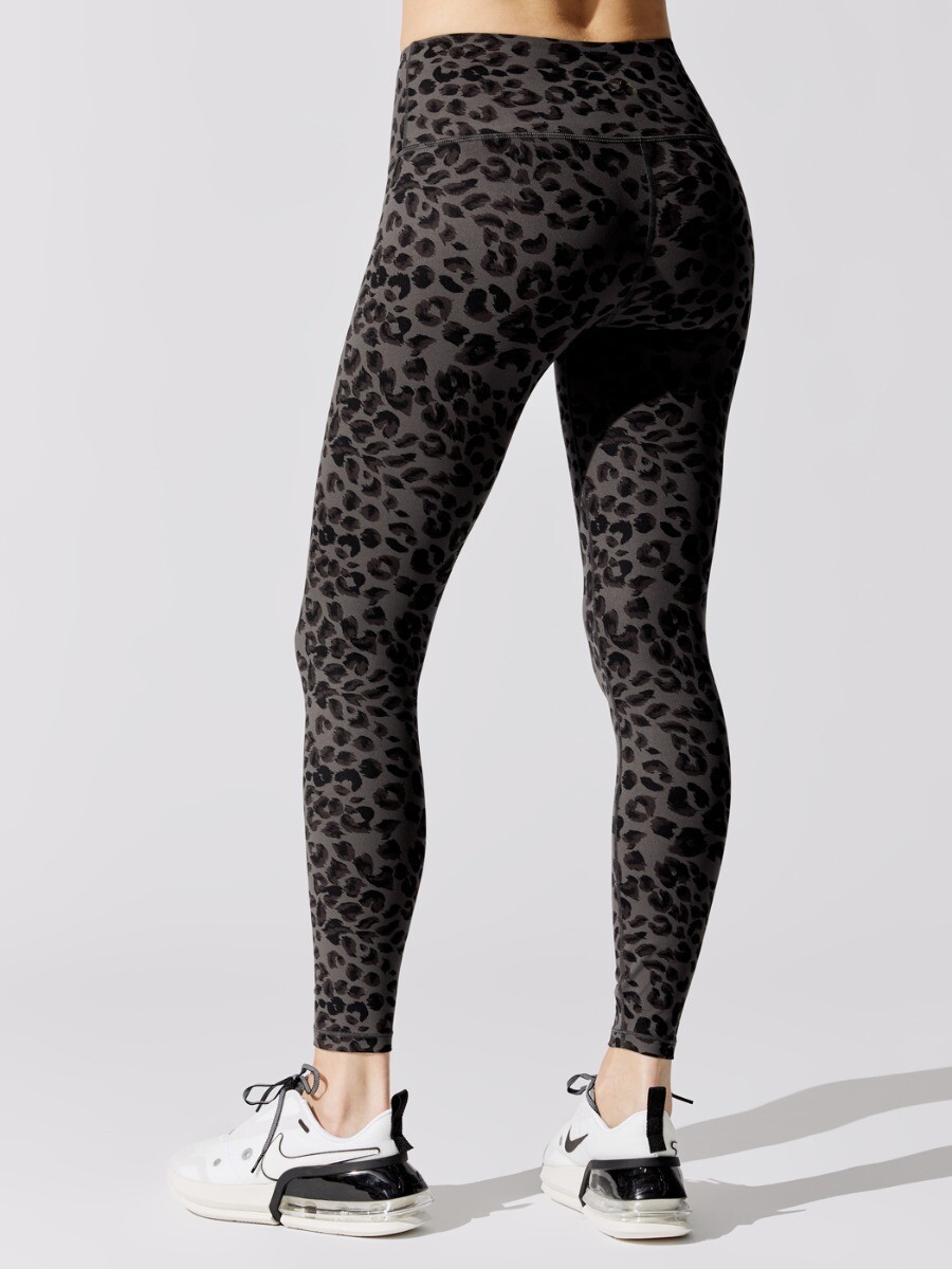 NWT $106.00 Carbon38 Century Legging 2.0 by Varley in Cheetah “Small”