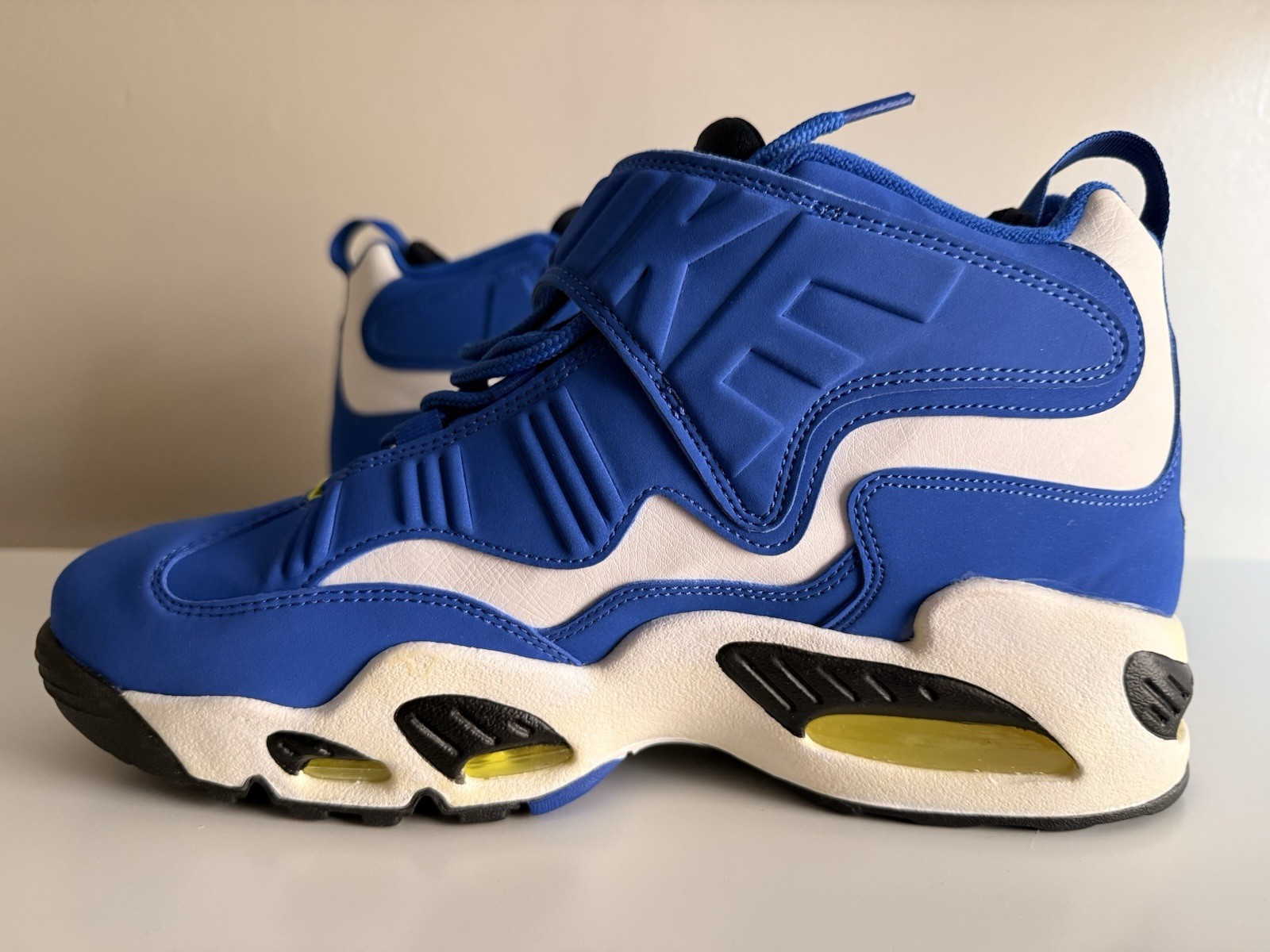 Nike Air Griffey Max 1 DJ5161 400 Varsity Royal Black-Volt (Men’s 10) NEVER WORN