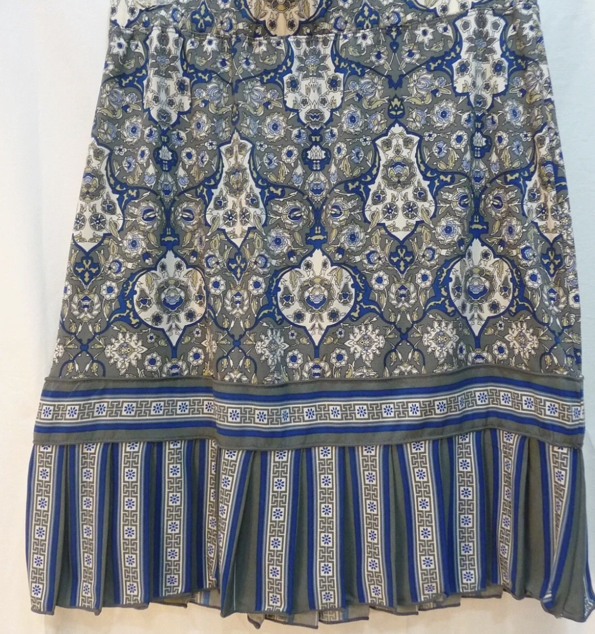 MAX STUDIO | Women’s SKIRT Size Small knee length geometric A-line stretchy