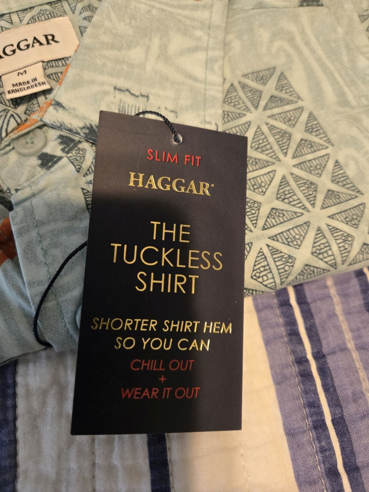 NEW Haggar Blue Glow Hawaiian Tuckless Button Front Short Sleeve Shirt – Size M