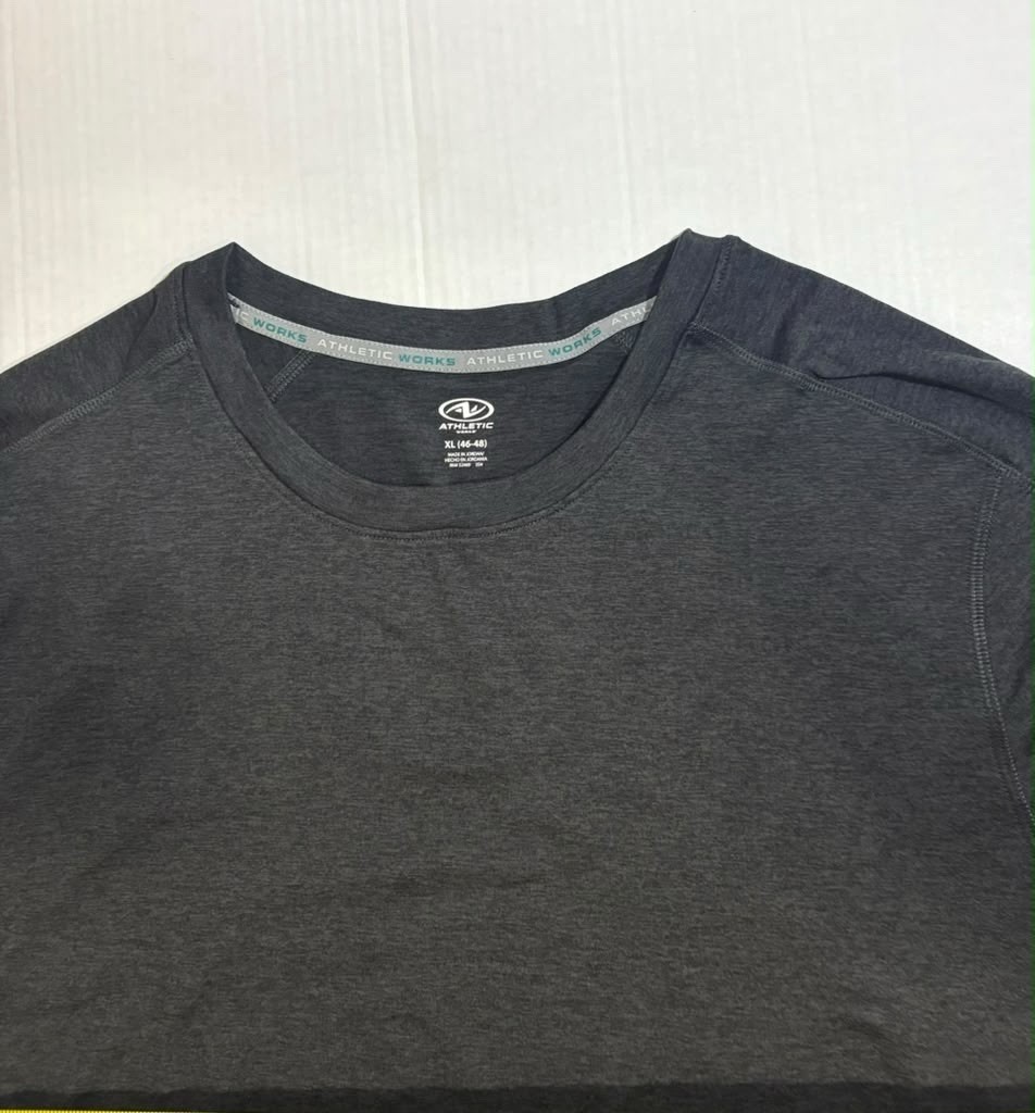 Hanes X-Temp Men’s XL Gray Moisture Wicking Logo Crew Neck Short Sleeve T-Shirt