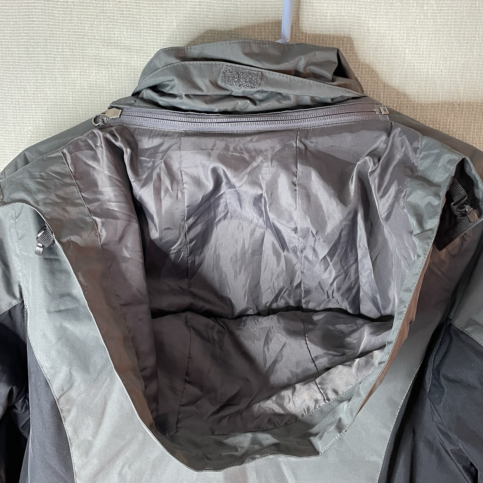 Port Authority Jacket Womens Medium Soft Shell Full Zip Faux Fur Lining Hooded