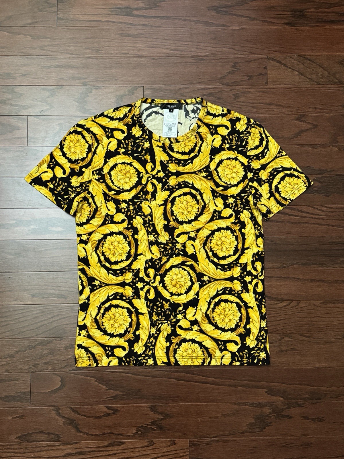 Versace Men’s Gold Barocco Print Crewneck T-Shirt Sz 3 US S IT 46 100% Authentic