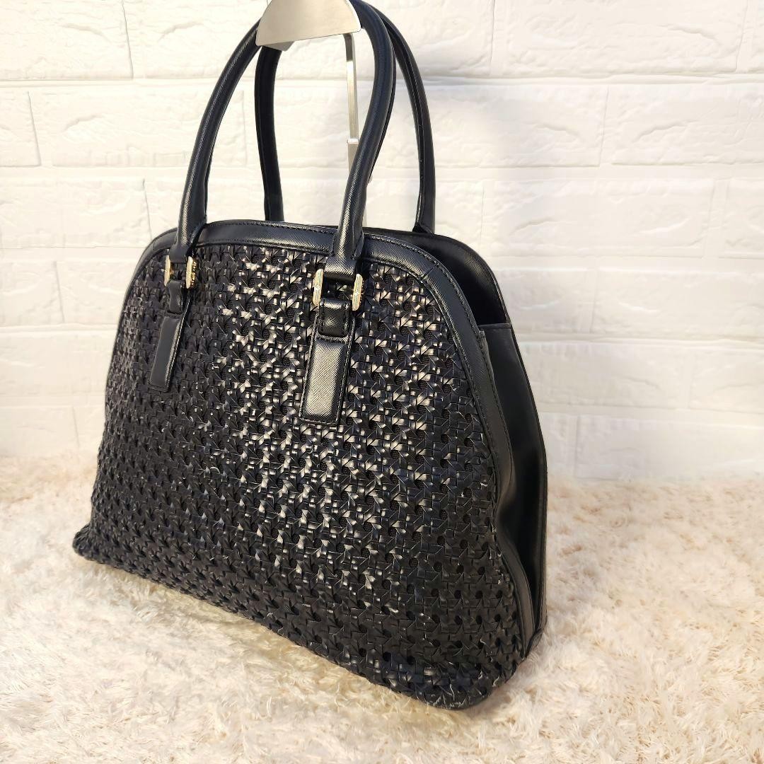 Good Condition Tory Burch Robinson Handbag Mesh Weave Black