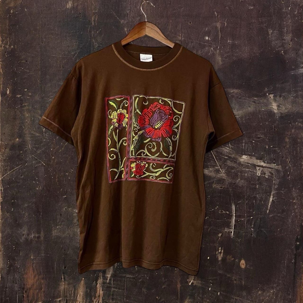 Bobbie Brooks Womens Graphic T-Shirt Short Sleeve Rust Brown Floral Nature USA