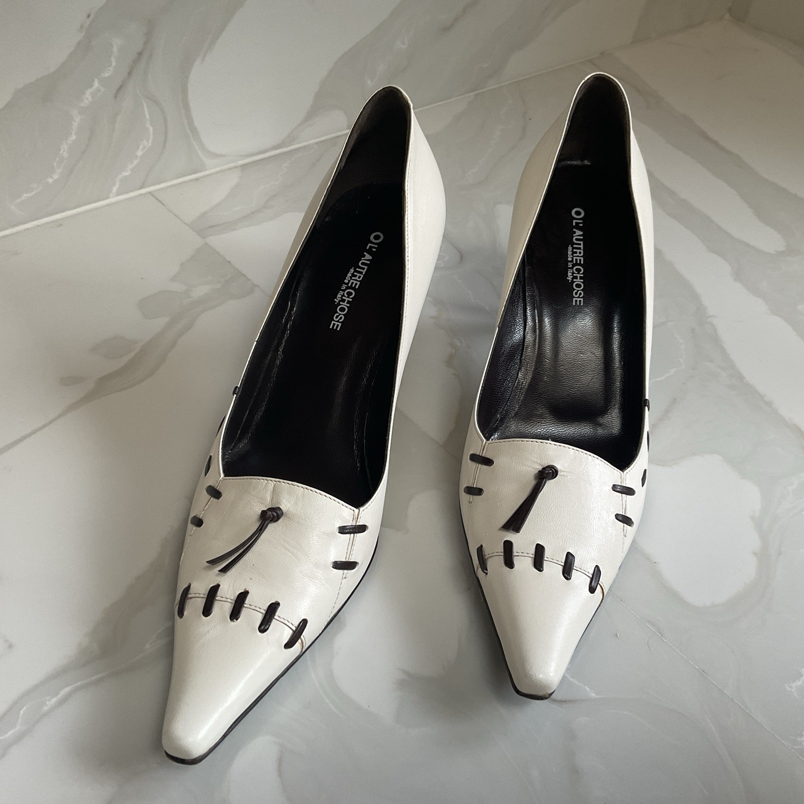 OL’AUTRE CHOSE Italian Ladies Heels Sz37 Detailed Stitch Cream Leather US 7