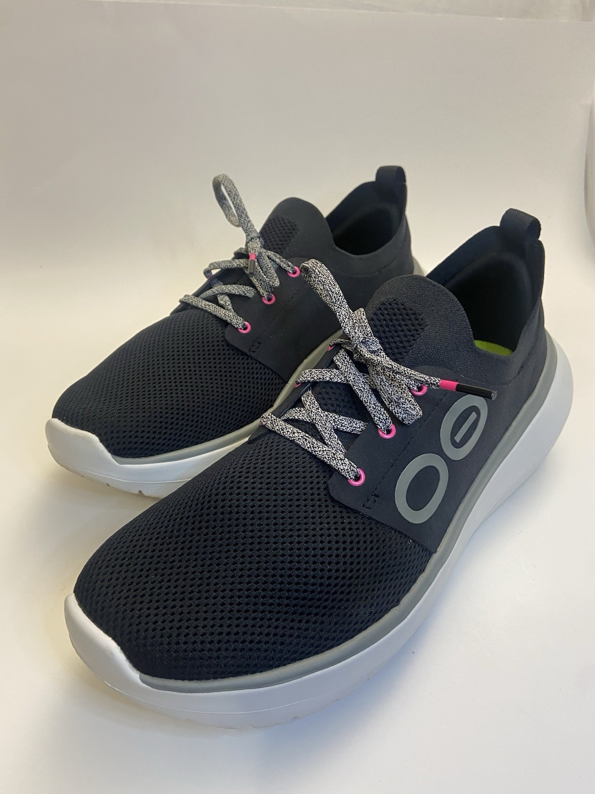 Oofos OOmy Stride Women’s 11 Black White Running Shoes Comfort Recovery Slide