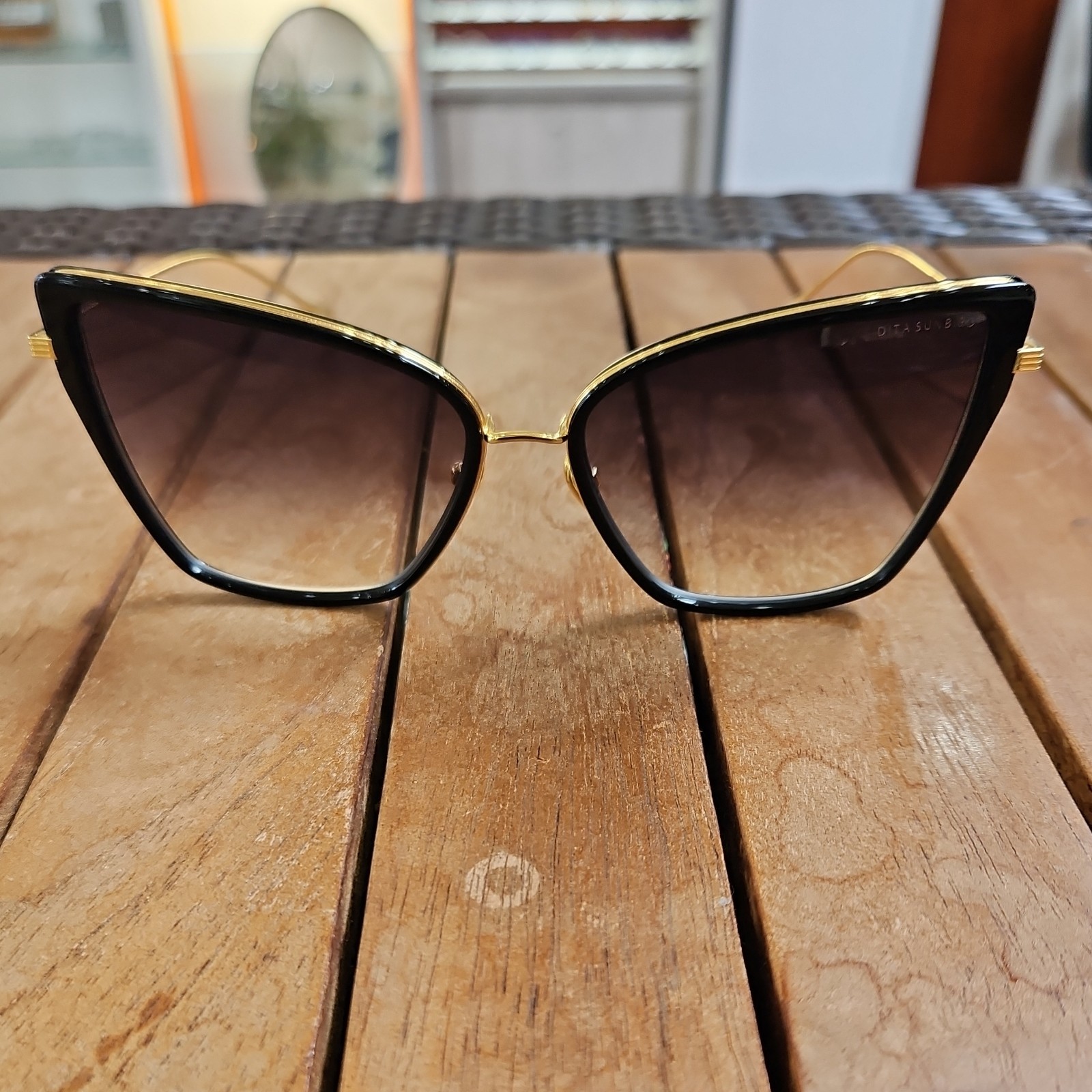 DITA SUNBIRD Women’s Cat Eye Sunglasses Black Metal Frame Brown Gradient Lenses