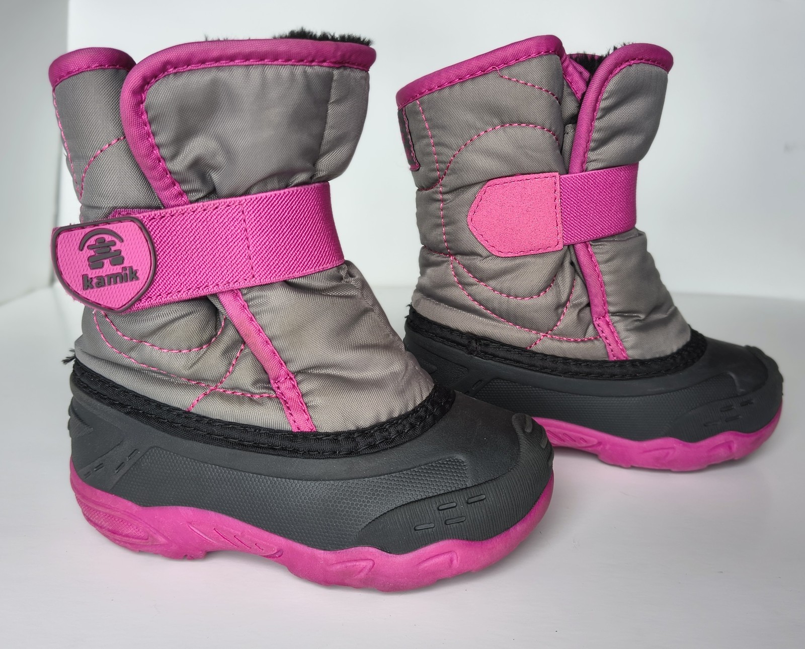 Kamik Snowbug 5 Toddler Winter Boots Size 9/26 Gray/Pink Waterproof Insulated