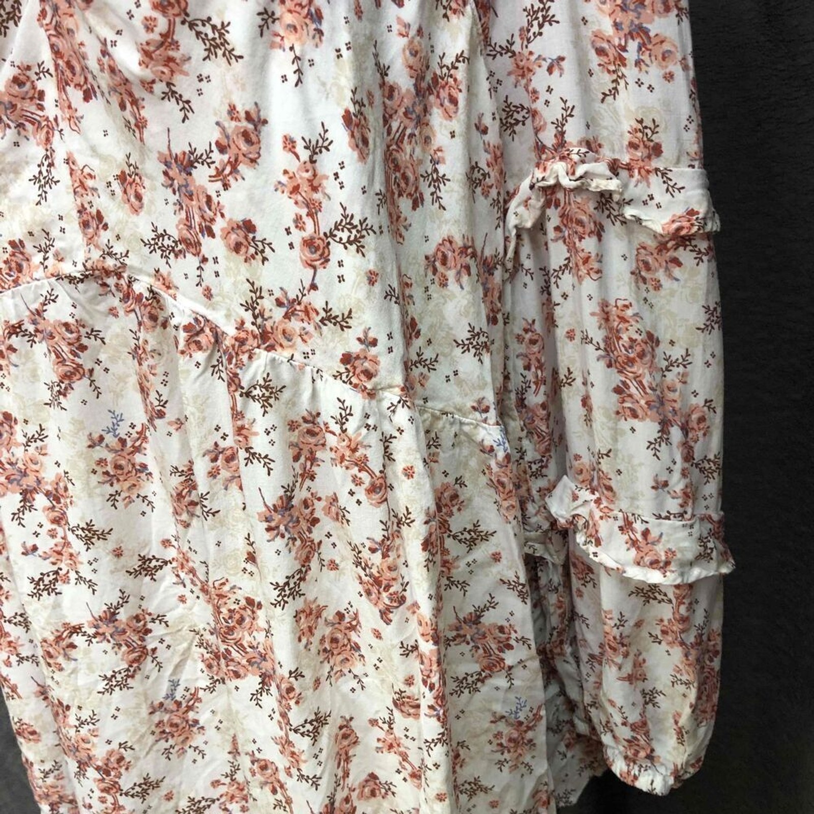 Cato Beige & Orange Floral Ruffled Long Sleeve V-Neck Blouse 18/20W
