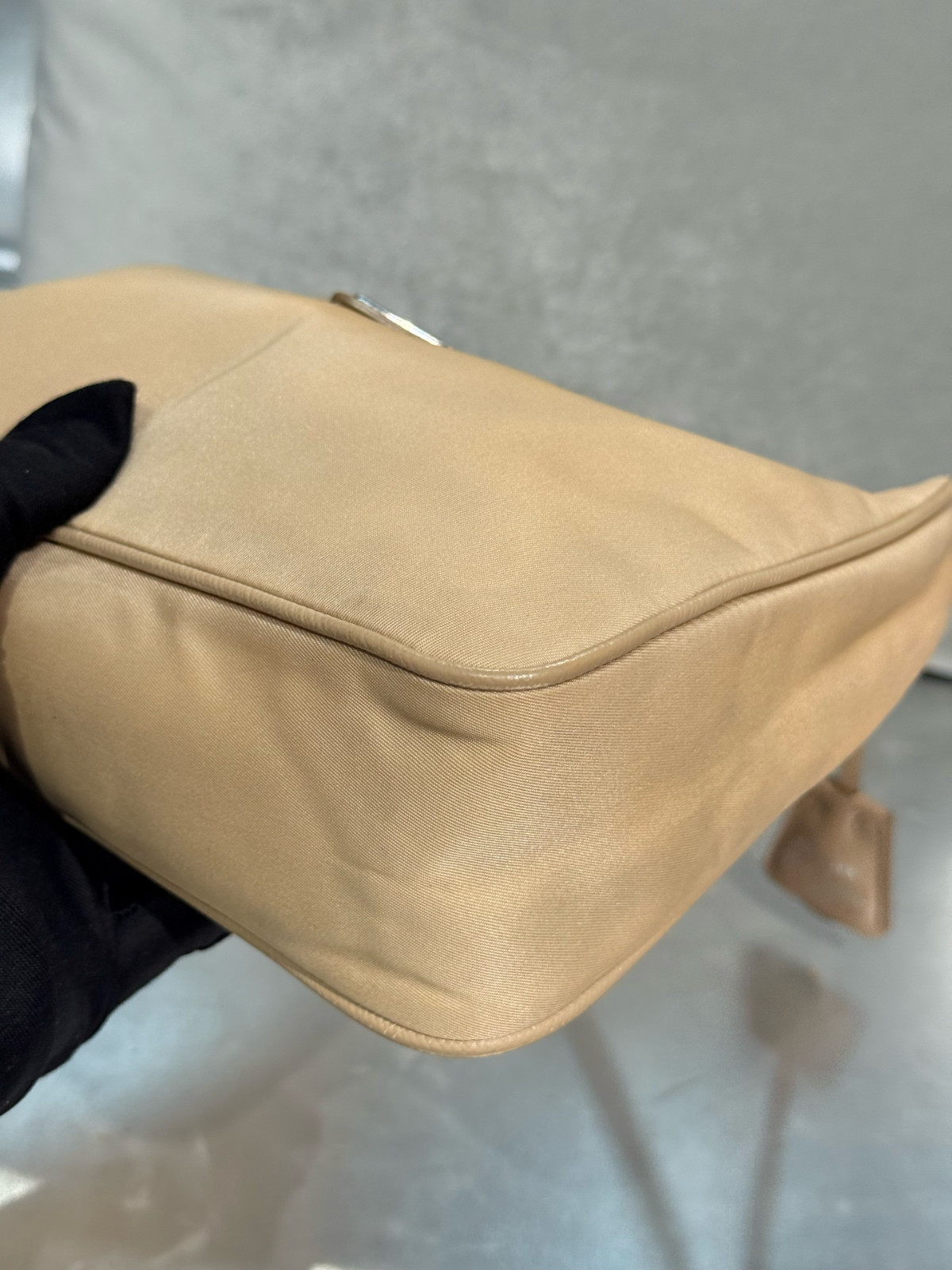 Authentic Prada Re-Edition 2005 Nylon Hobo Nylon with Leather Trim Hobo Beige