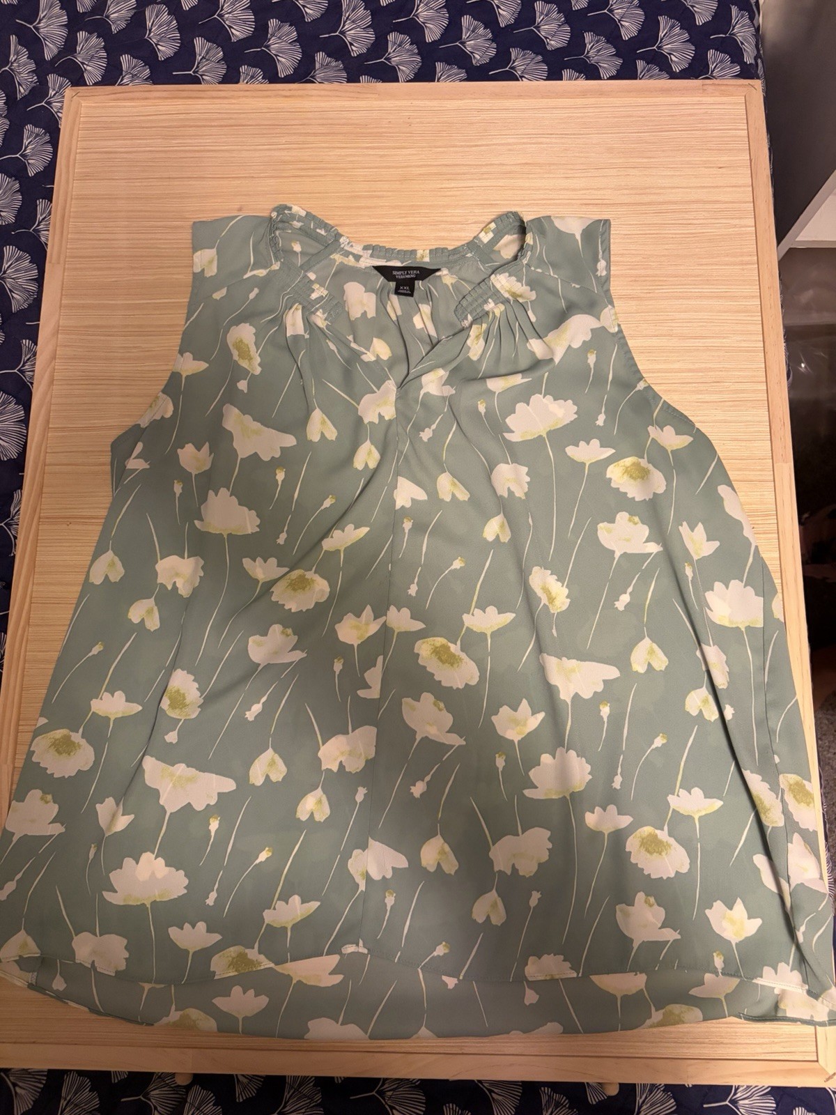 Simply Vera Vera Wang Top Womens XXL Sage Green Floral Sleeveless Blouse