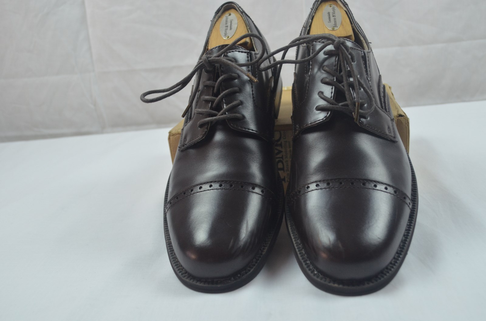 NEW W/O BOX DARK BROWN J.FERRAR CAP TOE OXFORD SIZE 10M LEATHER AND MAN MADE NEW