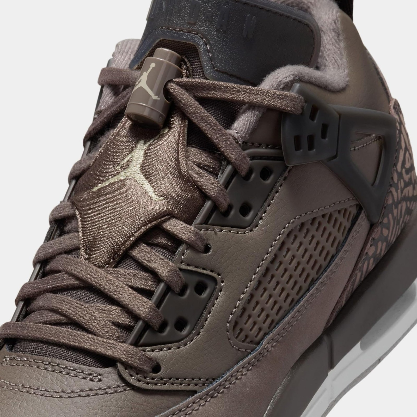 Nike Spizike Low Grade School Basketball Shoes (Cave Stone/Medium Ash) Size 7 –
