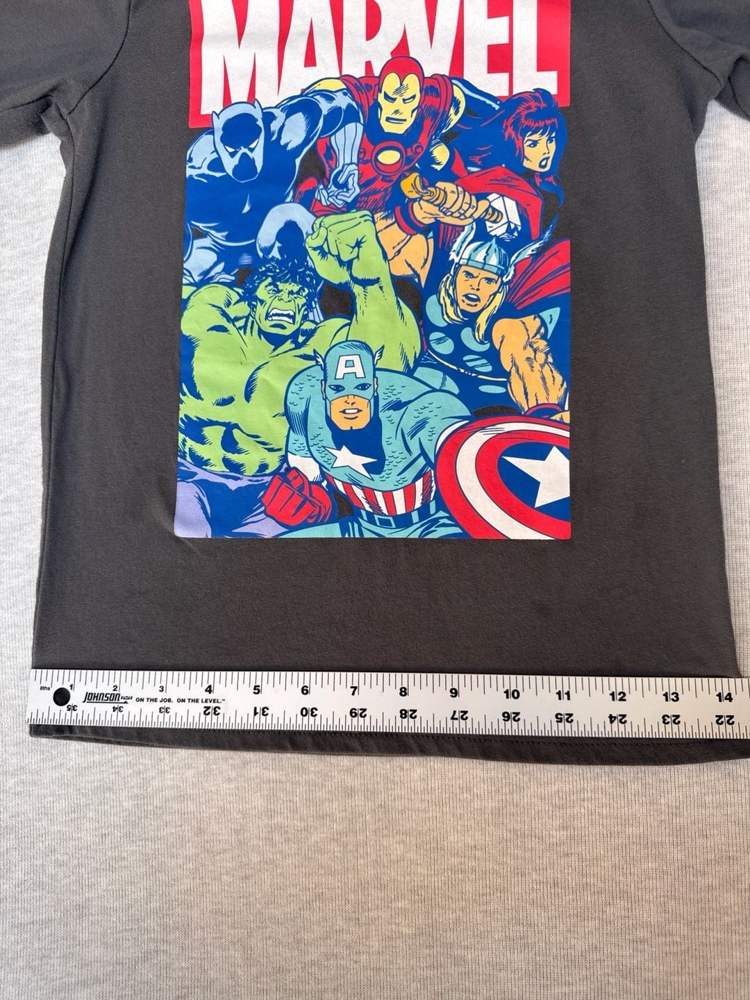 Marvel Boys Avengers Graphic T-Shirt Gray Size 6/7 Short Sleeve Crew Neck