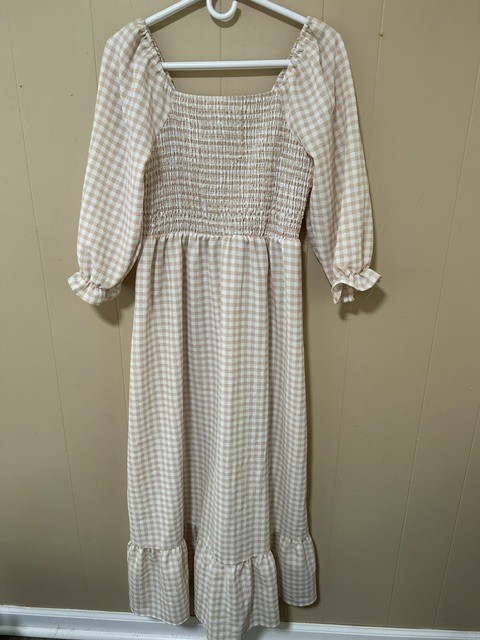Indigo Rose Gingham Maxi Dress M Beige Smocked Cottagecore Prairie Milkmaid