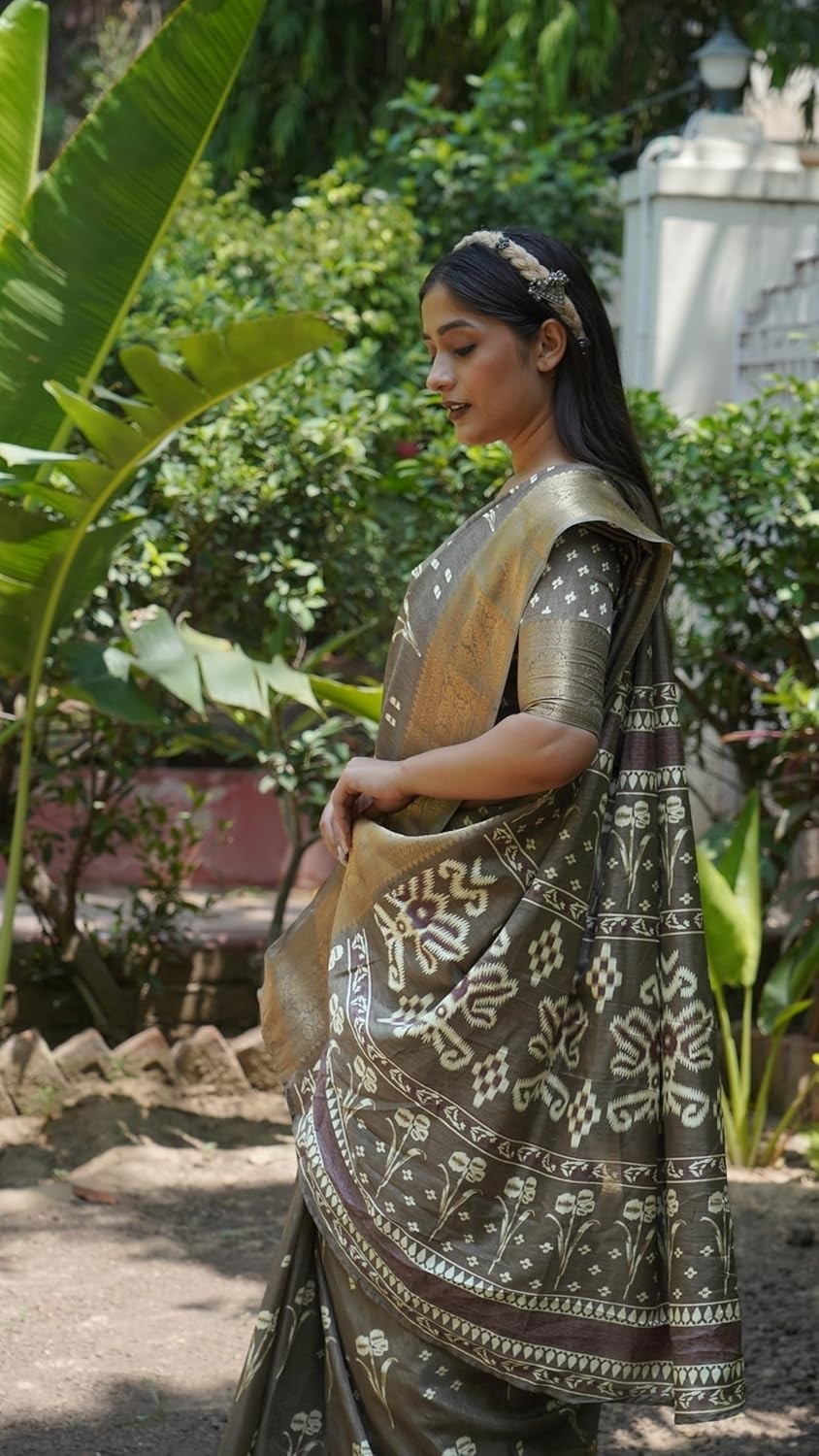 Women’s Silk Blend Block Printed Saree with Blouse Piece