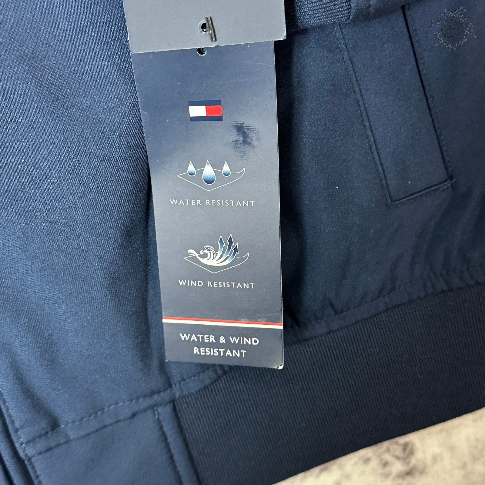 NWT Tommy Hilfiger THFlex Men’s Medium Wind Water Resistant Midnight Navy Jacket