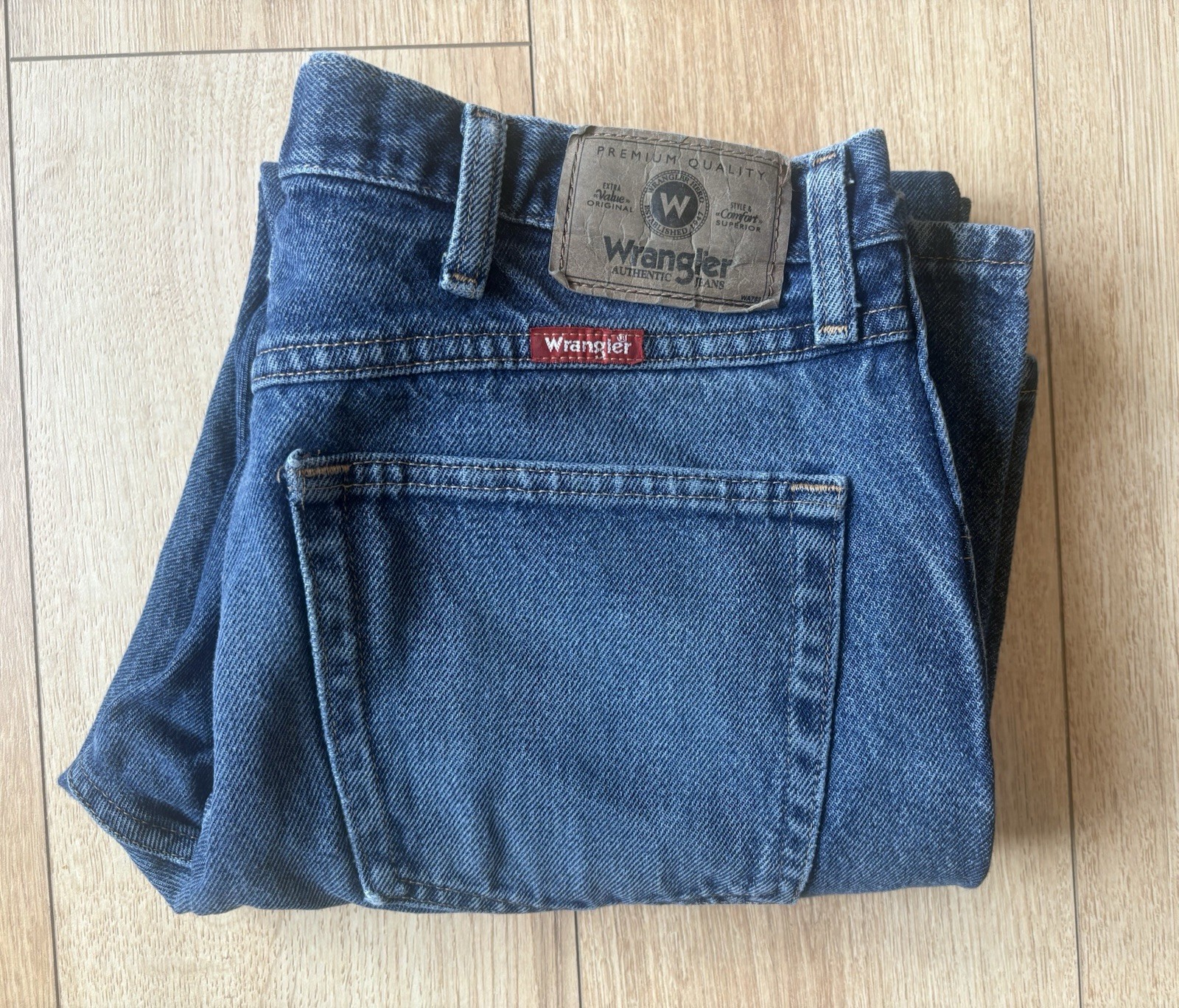 Wrangler Authentics Men’s Straight Regular Fit Dark Wash Blue Denim Jeans