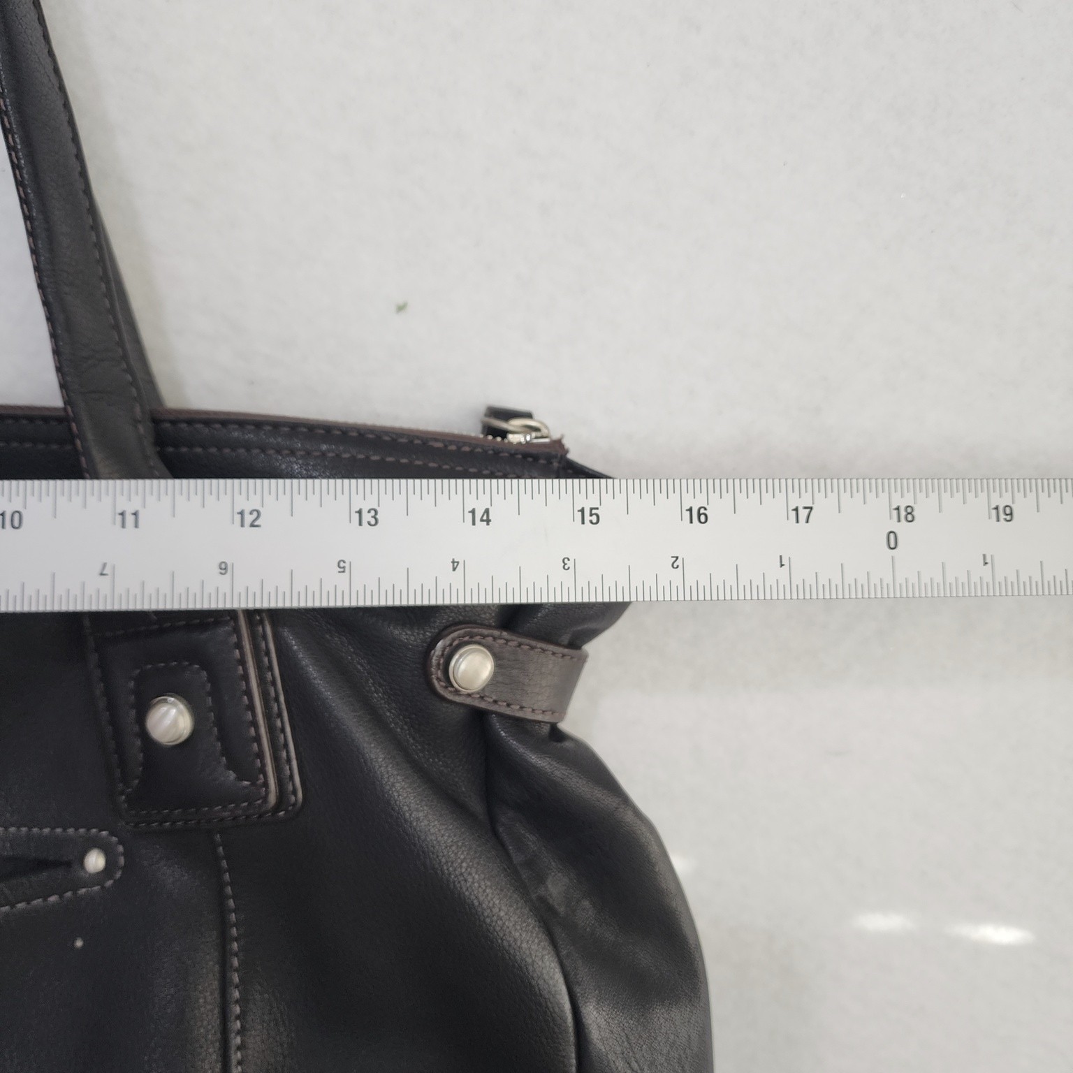 B. Makowsky Satchel Handbag Womens Black Leather Zip Pocket Silver Hardware