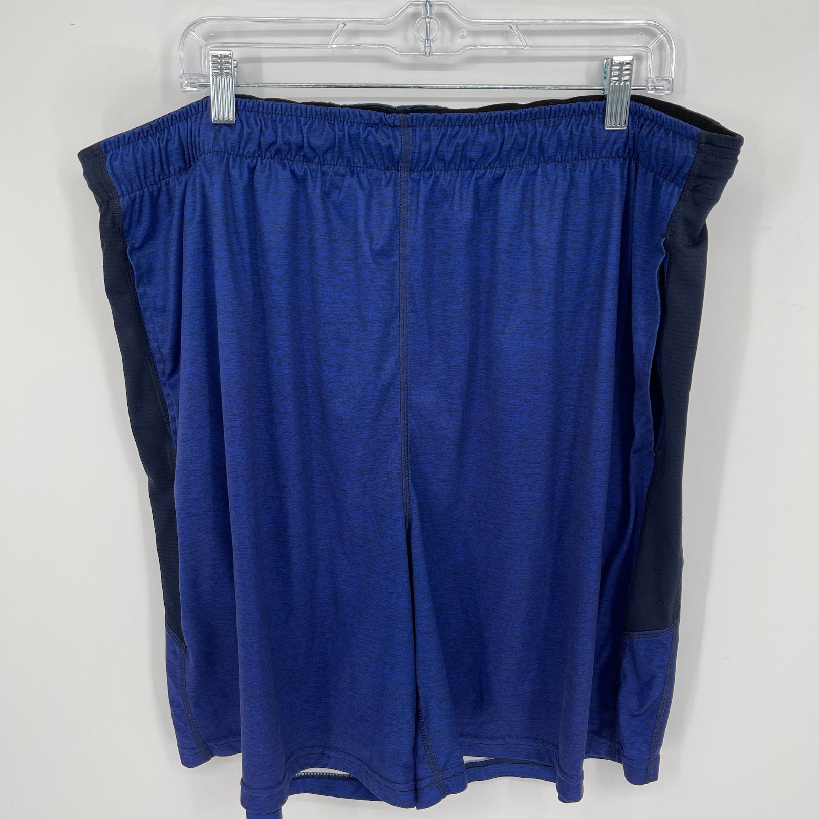 Russell Men’s Blue Elastic Waist Basketball Workout Gym Shorts Size 2XL 44-46