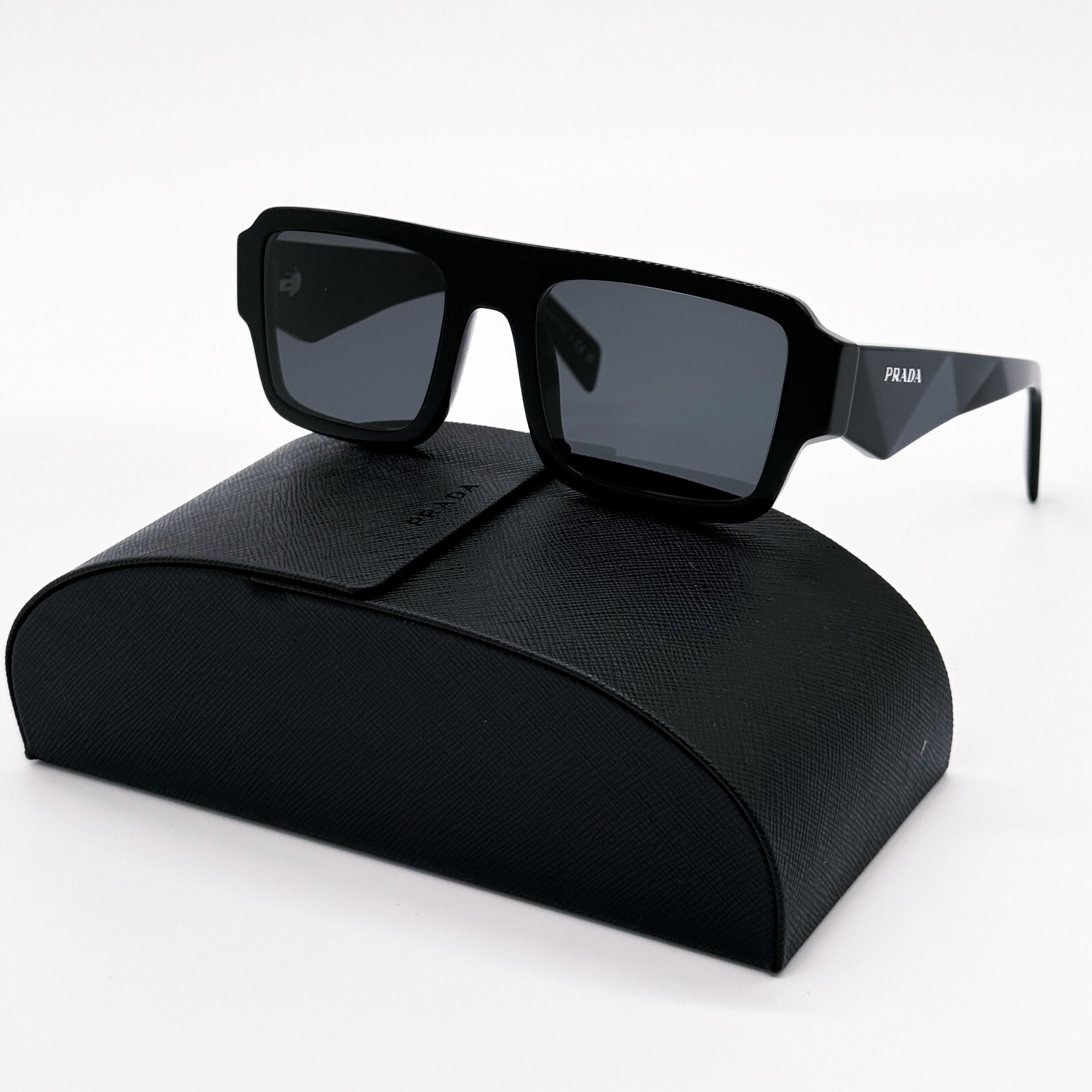 NEW PRADA SPR A05 16K08Z SQUARE BLACK PRA05S 16K08Z UNISEX PRADA SUNGLASSES