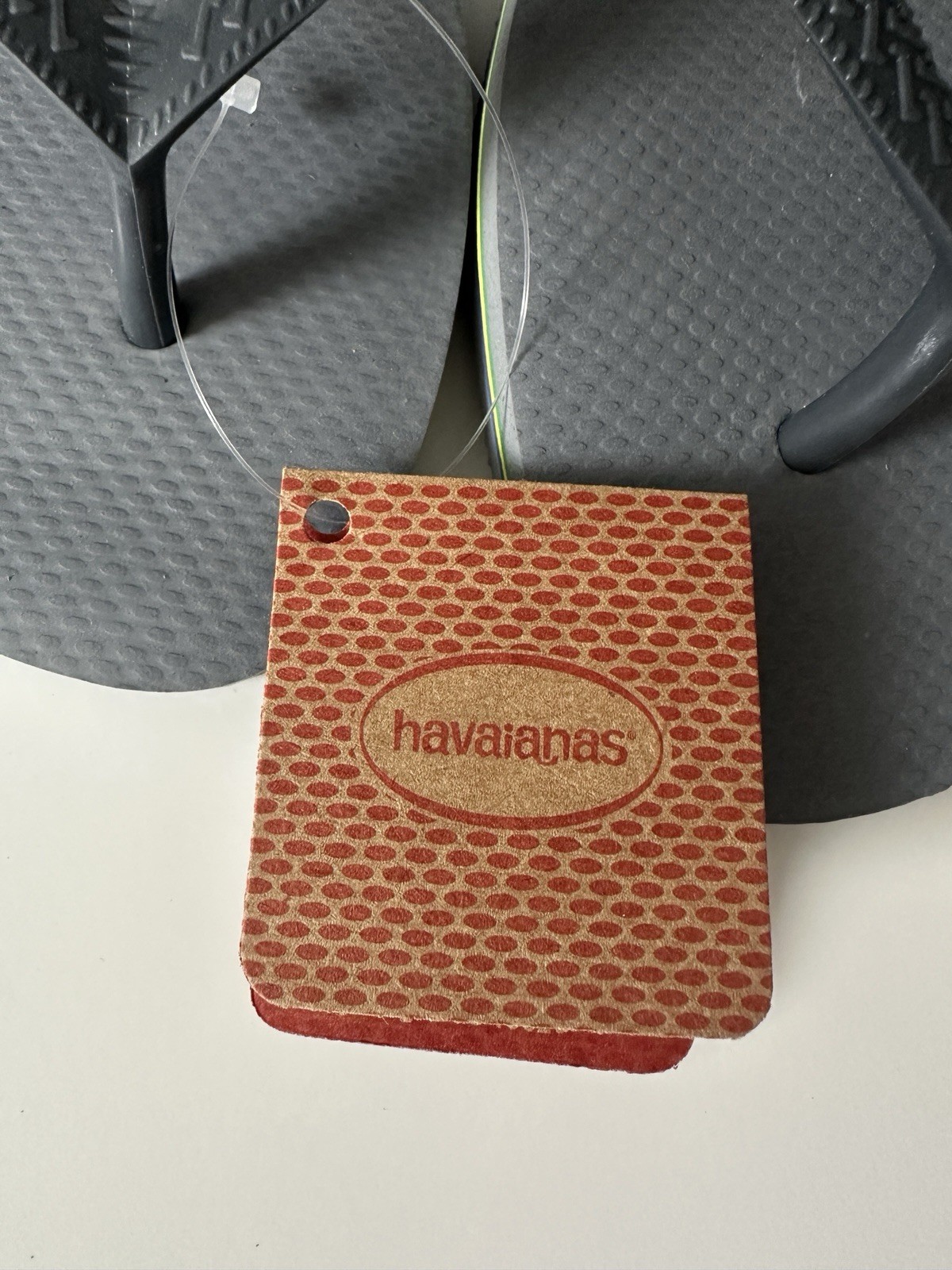 Havaianas Brazil Logo Flip Flops Steel Gray Size Mens 9/10 Womens 11/12 NWT