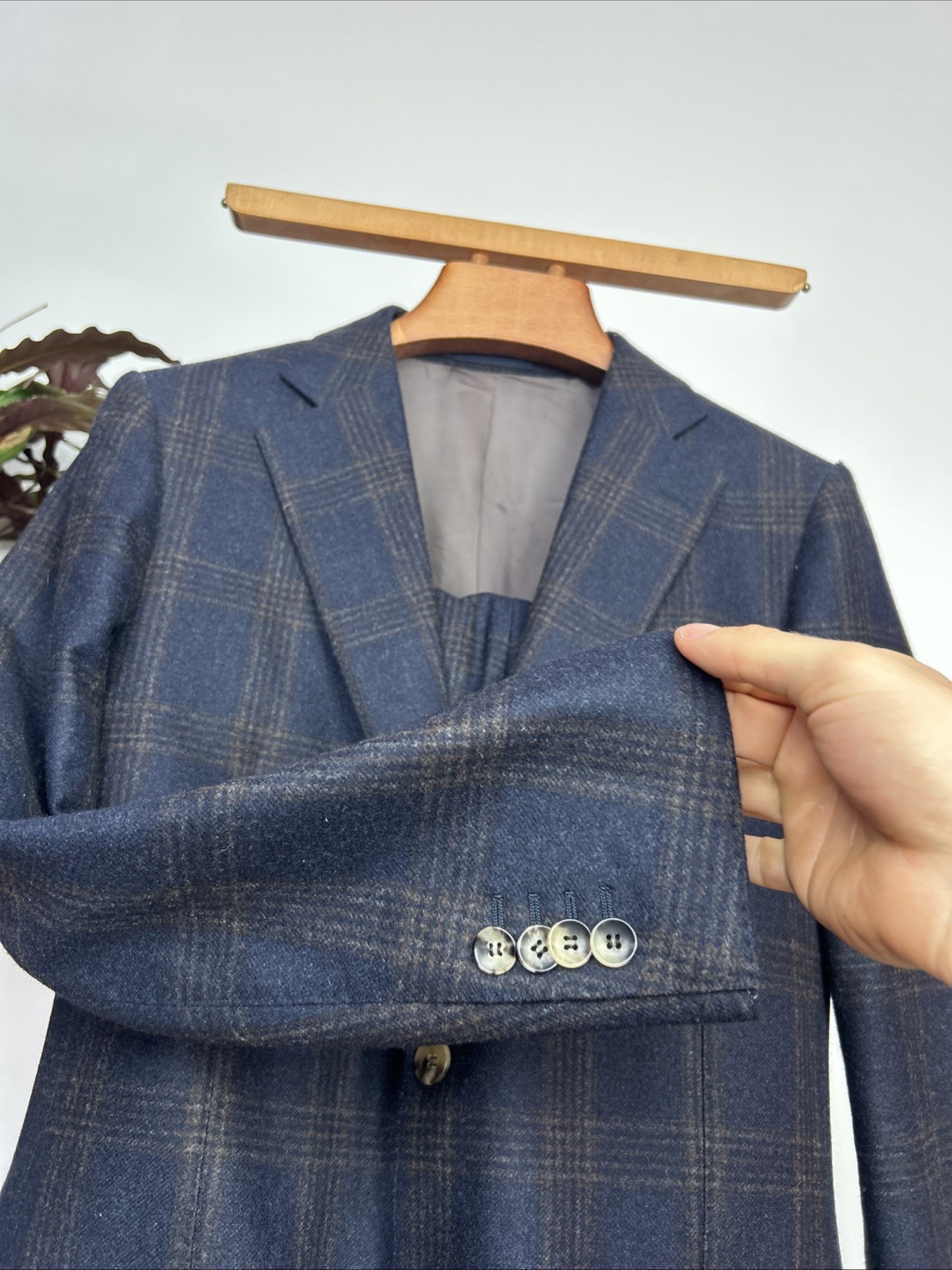 SUITSUPPLY (42R) Suit 2 Piece Suit Wool Tweed Check Vitale Barberis Canonico