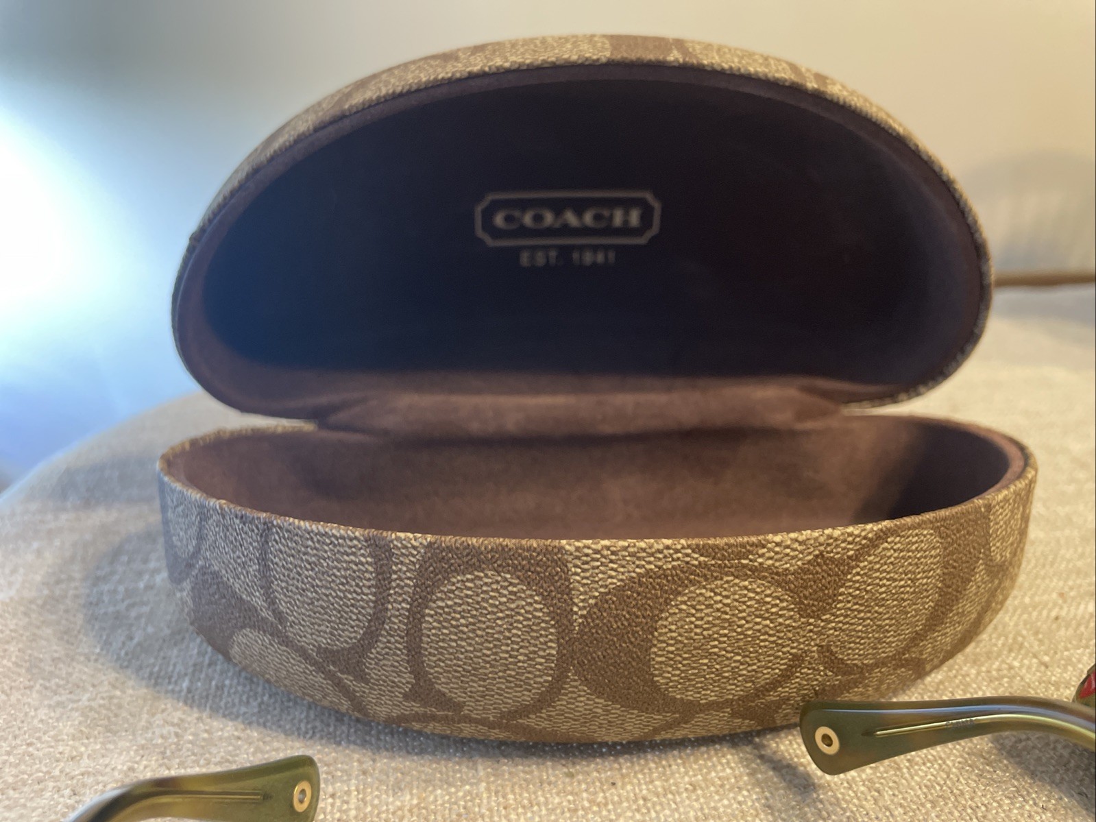 Coach Women’s Rita2 S836 Tortoise Amber Green 115mm Frame Lens SunglassesUNUSED