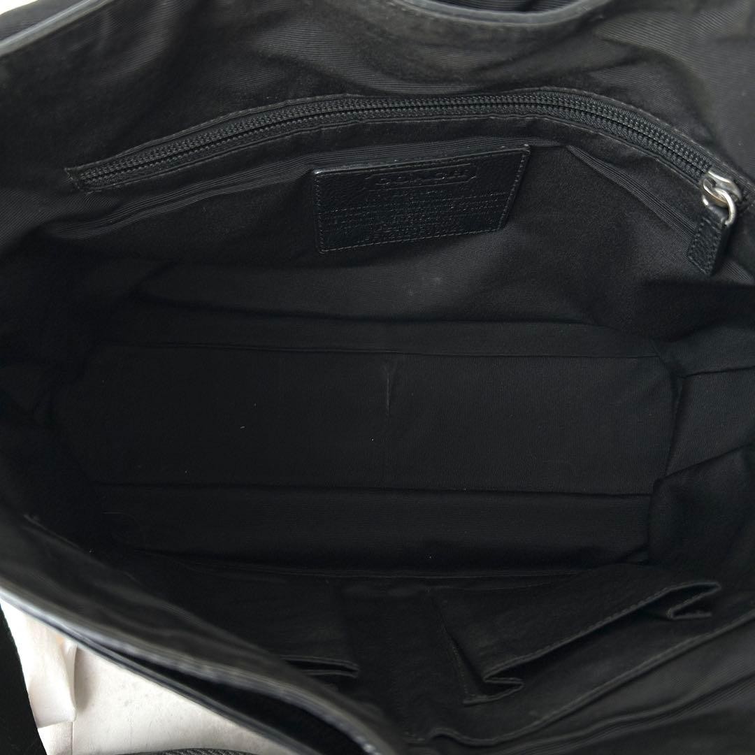 COACH Camden Pebbled Leather Messenger 7a