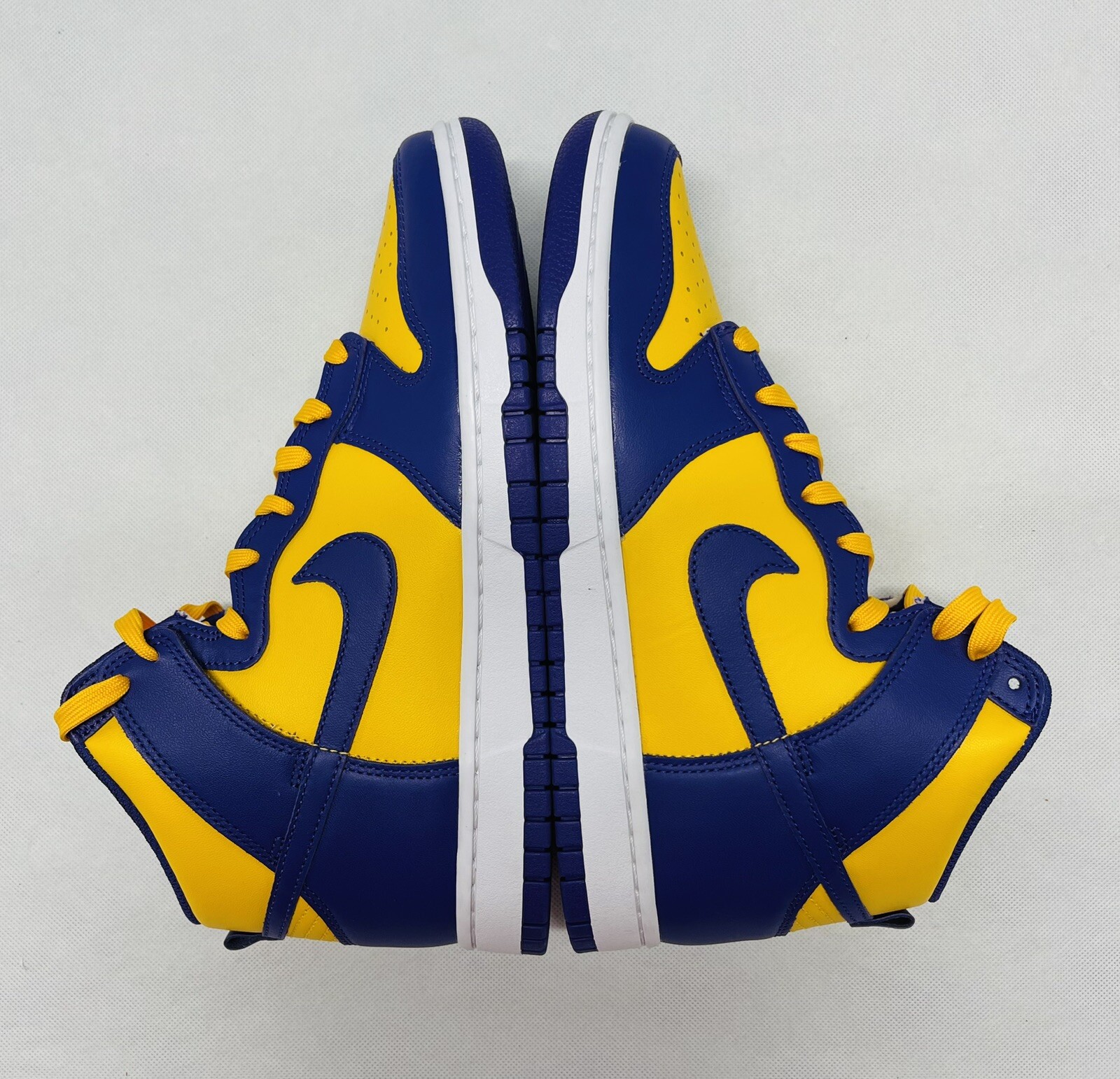 Nike Dunk High Retro Lakers Purple University Gold Men’s Size 9.5