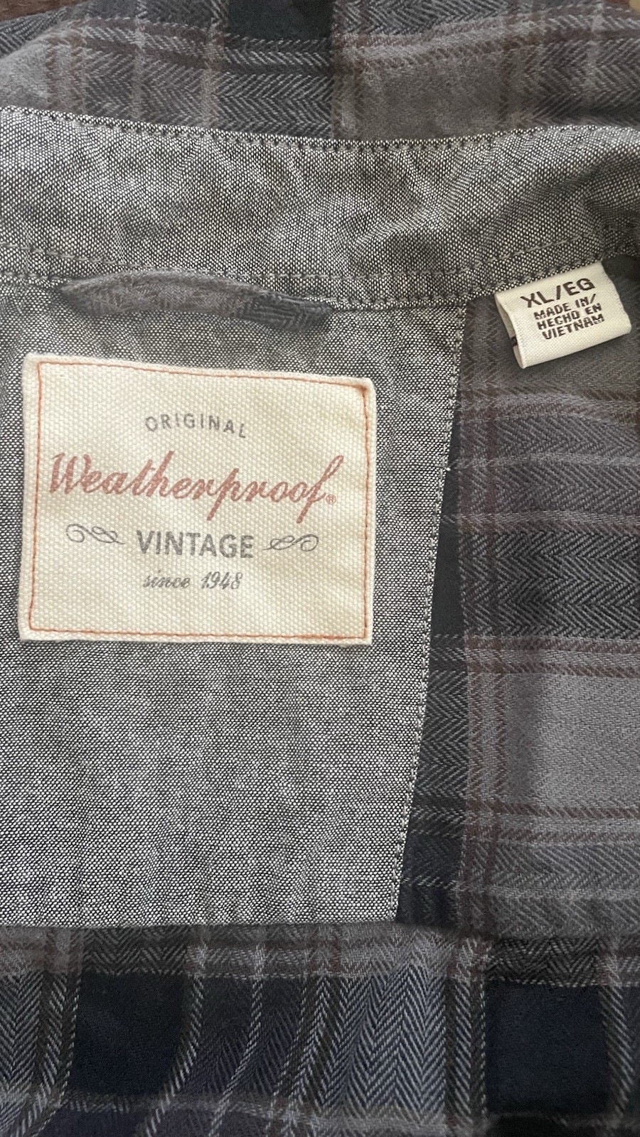 Weatherproof Vintage XL Gray/Black Plaid Flannel LS Button-Up Shirt