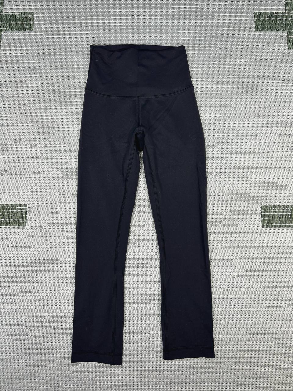 Lululemon Wunder Under Crop Mid Rise Leggings Womens 2 Black Luxtreme Logo