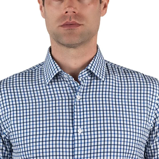 Nautica Men’s Performance Dress Shirt Slim Fit New with Tags