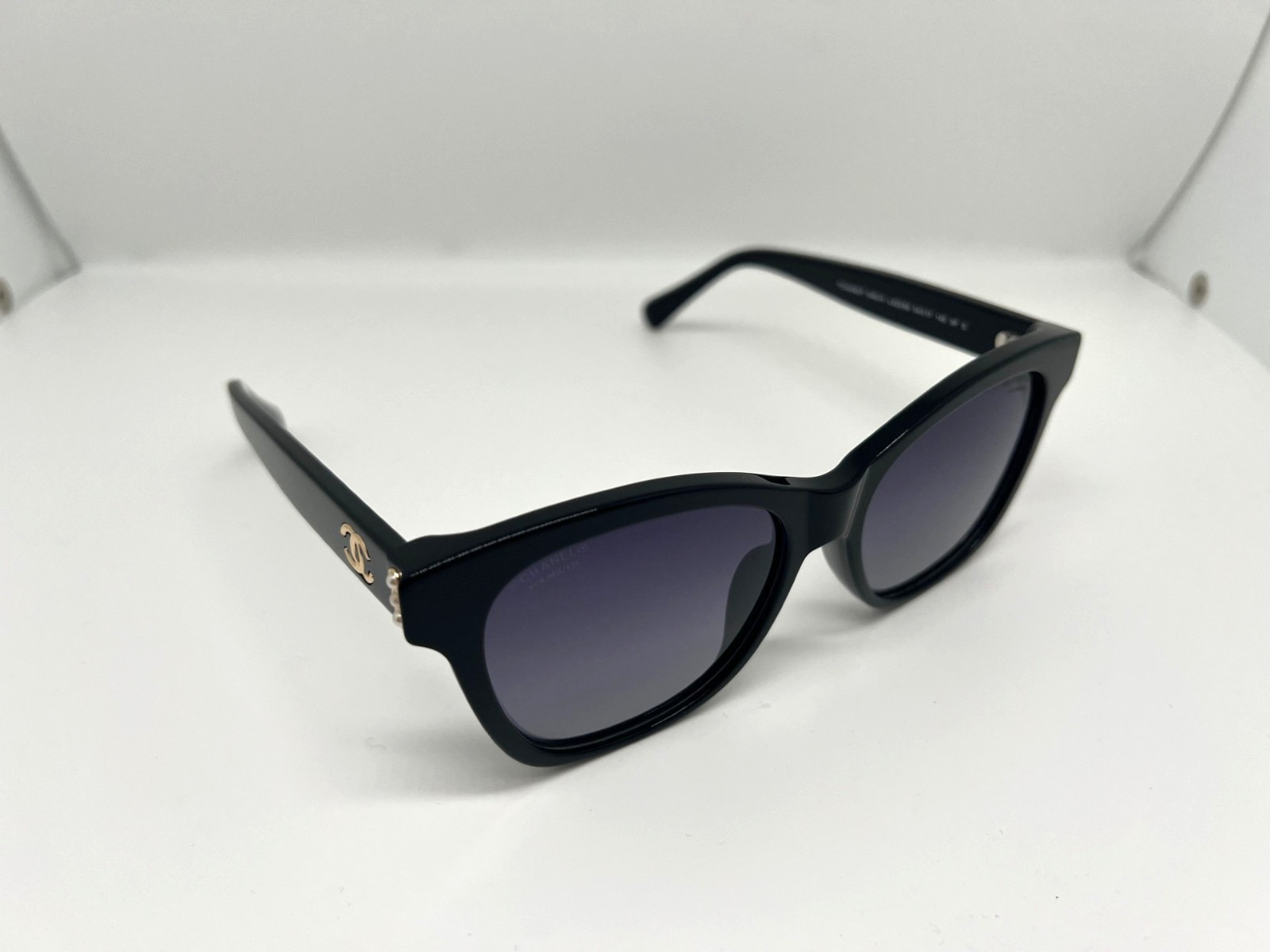 New CHANEL Sunglasses 5482 Women Frames Black Gold Pearl Authentic With Box