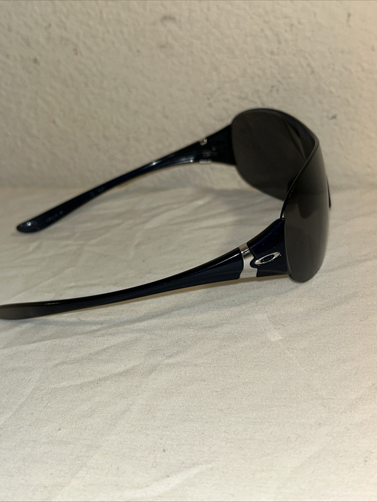 Oakley Miss Conduct Black Sunglasses (scratches)