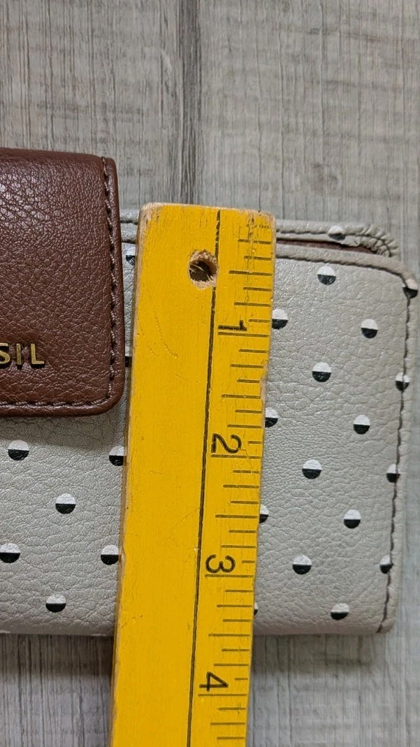 Fossil Madison Women’s Wallet Gray and Brown Polka Dot