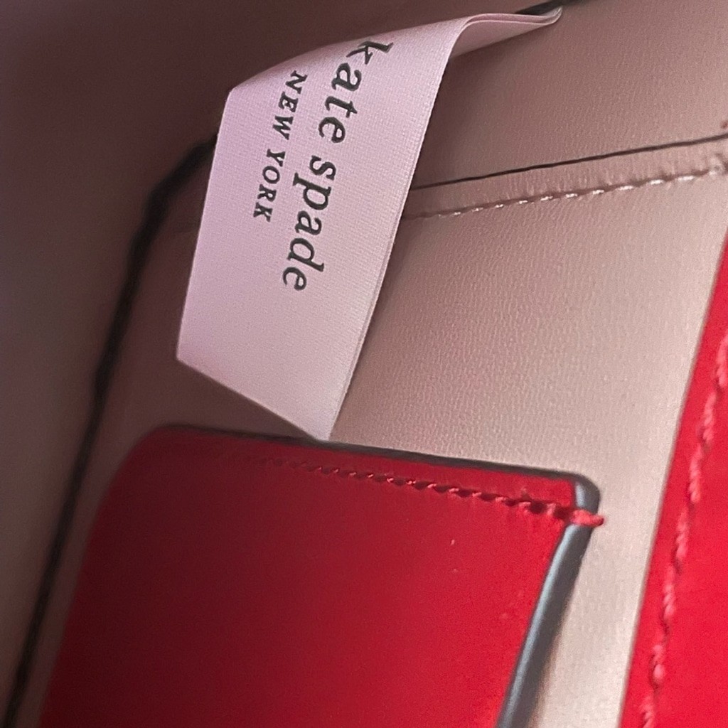 Leather handbag Kate Spade Red in Leather New without tags.