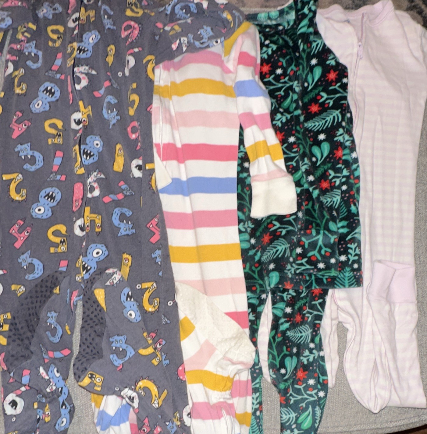 Assorted Pajamas 3T Cotton Footed One Piece 4 pair Lot 3 Old Navy & 1 Cat& Jack
