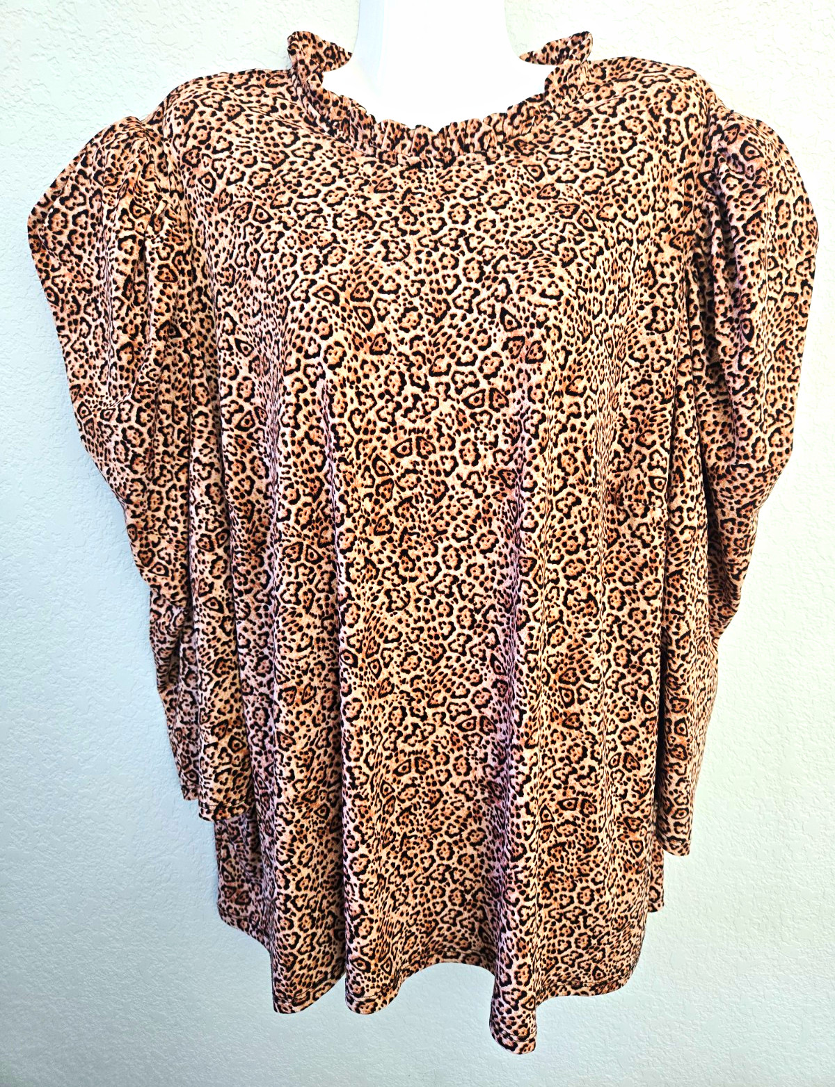 CeCe Women’s 3X Brown Black Leopard Knit Ruffle Keyhole Puff Sleeve Blouse